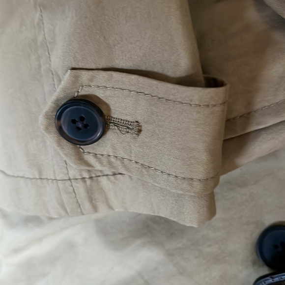 Old Navy trench Med inside pika dot - Picture 7 of 9